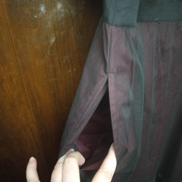 Eshakti dress - Picture 6 of 7